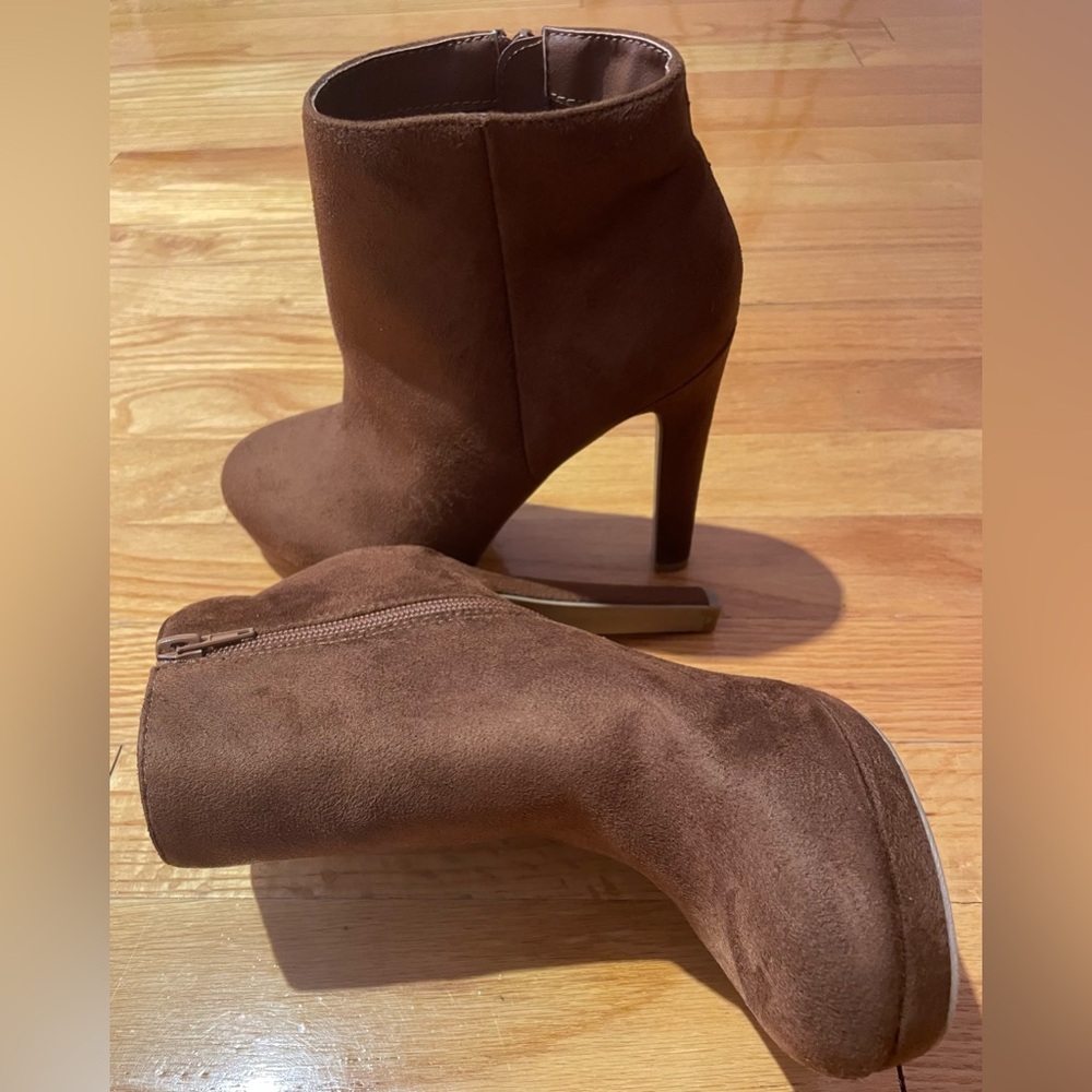 Wild Diva | Heel Boots | SIZE 7 | NEW